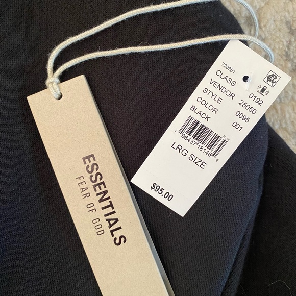 Essentials Black Crewneck Sweater Classic Design - Picture 4 of 4